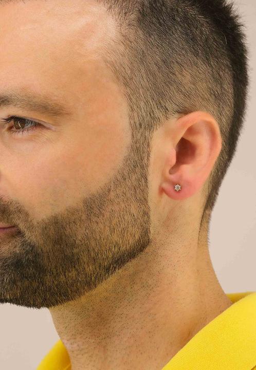 Actual product image Muau Stud earrings 6-handle setting (Yellow gold 750)