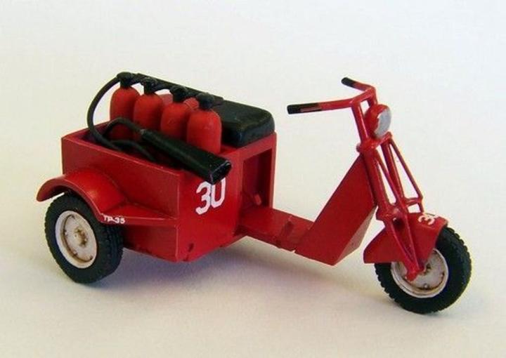 Produktbild Plus Model U.S. scooter - fire fighter