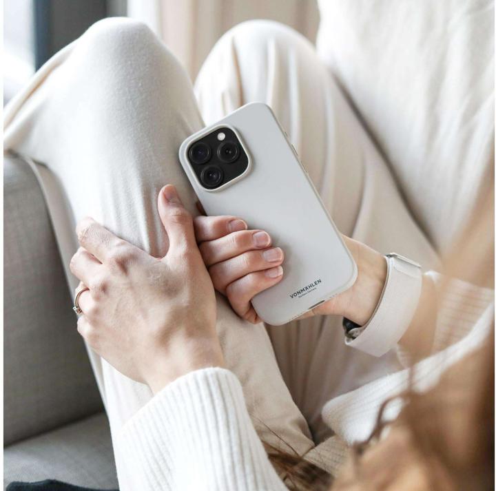 Produktbild Vonmählen Eco Silicone Case for iPhone 15 Plus Light Gray (Apple iPhone 15 Plus)