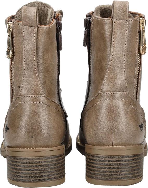 Actual product image Mustang Stiefelette (40)