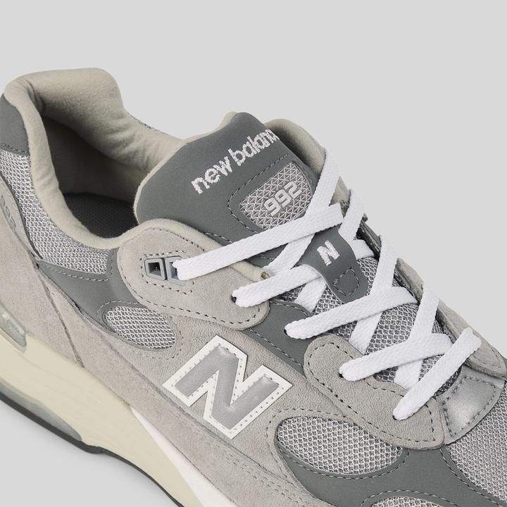 Image du produit New Balance 992 MiUSA Grey Silver Metallic (38.5)