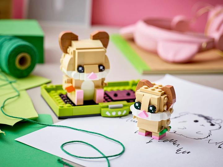 Actual product image LEGO Hamster (40482, LEGO Brickheadz)
