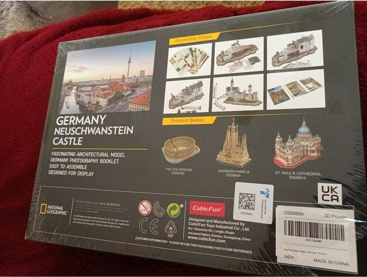 Actual product image Cubicfun 3d Puzzle Neuschwanstein Castle (121 pieces)