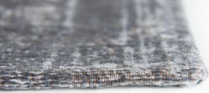 Actual product image Louis de Poortere Fading World Medaillon (240 x 340 cm)