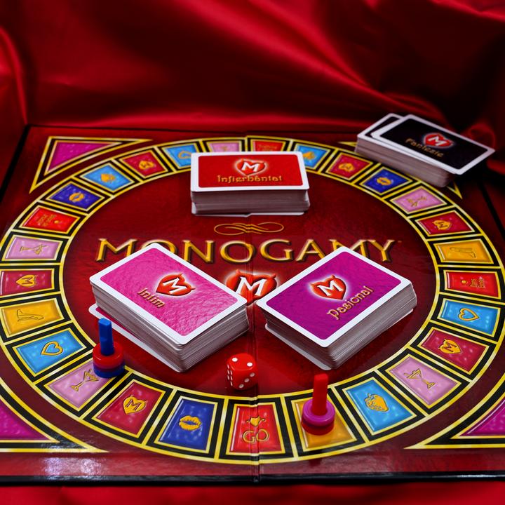 Actual product image Creative Conceptions Game - Board game Romanian (Board game, German)