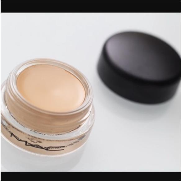 Produktbild MAC Cosmetics Pro Longwear Paint Pot (Soft Ochre)