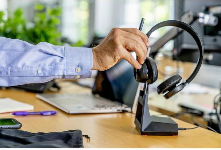 Actual product image Poly Voyager 4320 UC (Wireless, USB-C)