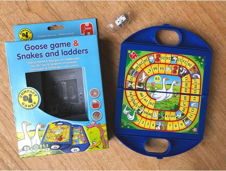 Actual product image Jumbo Geese & Snakes (German, French, English)