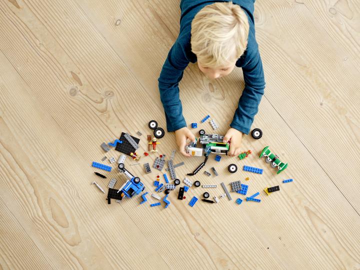 Produktbild LEGO Transporter für Mähdrescher (60223, LEGO City)