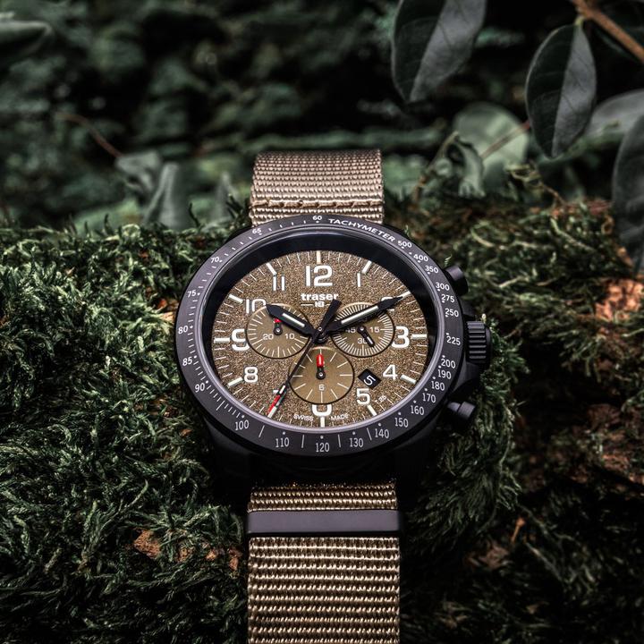Produktbild Traser P67 Officer Pro Chrono (Chronograph, 46 mm)