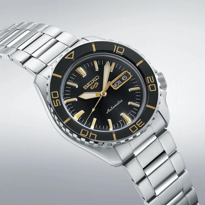 Image du produit Seiko 5 Sports (Montre analogique, 42 mm)