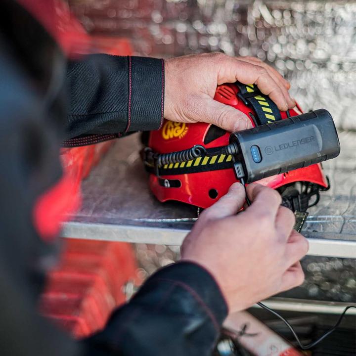 Actual product image Ledlenser H15R Work (2500 lm)