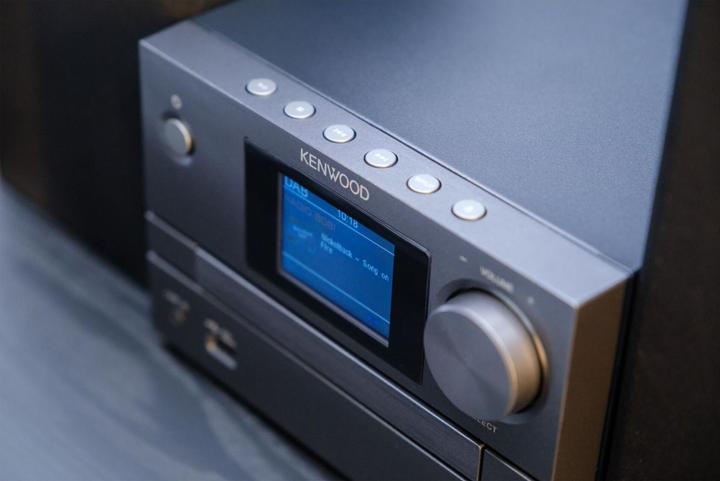 Image du produit Kenwood M-525 DAB (Bluetooth, Lecteur de CD, 1x 7 W)