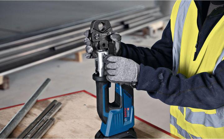 Actual product image Bosch Professional Battery press tool