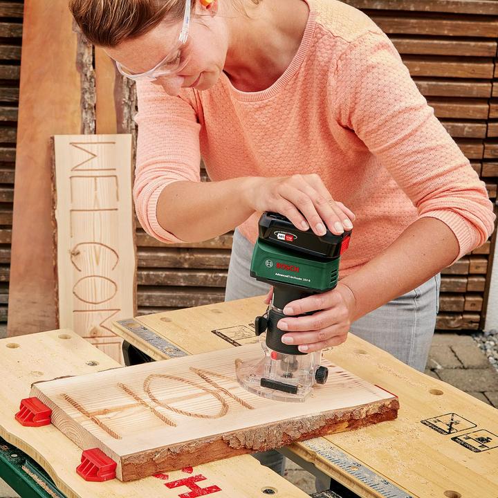 Produktbild Bosch Home & Garden AdvancedTrimRouter 18V-8