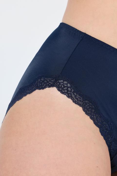 Actual product image Ulla Popken Textured Midi Briefs (50, 52)