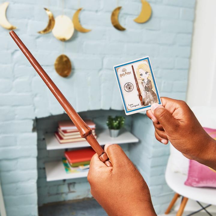 Image du produit Spin Master Wizarding World Harry Potter - Authentique baguette magique de Luna Lovegood en plastique avec