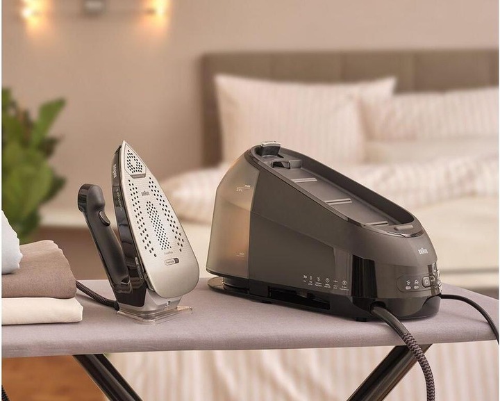 Actual product image Braun IS5249BK CareStyle 5 (2400 W, 510 g/min)