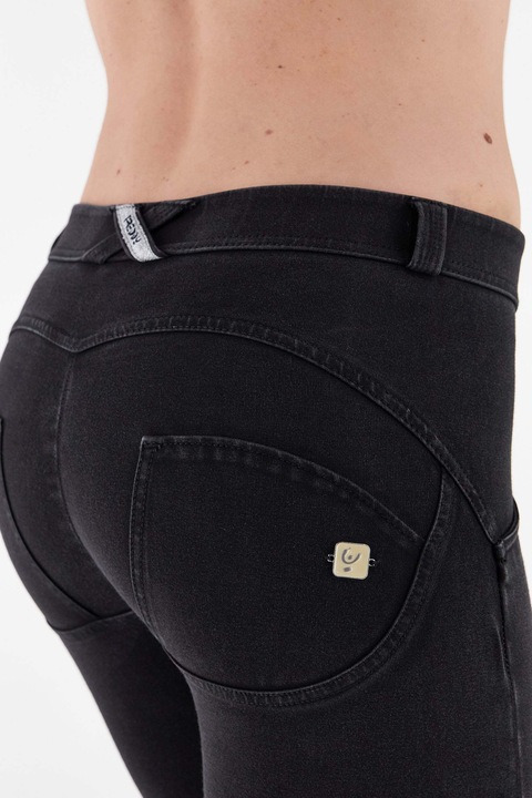 Actual product image Freddy WR.UP® Shaping Pants 7/8 WRUP4RC002ORG (XS)