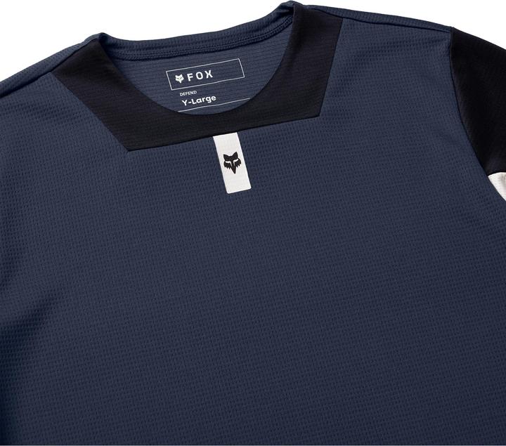 Actual product image Fox Yth Defend LS Jersey (S)