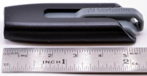 Actual product image Verbatim Store n Go V3 USB Drive (8 GB, USB-A)