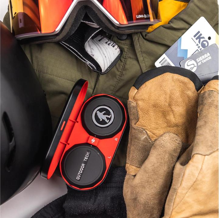 Actual product image OutdoorTech Outdoor Tech Chips Ultra 2.0 (No noise cancellation, 14 h, Wireless)