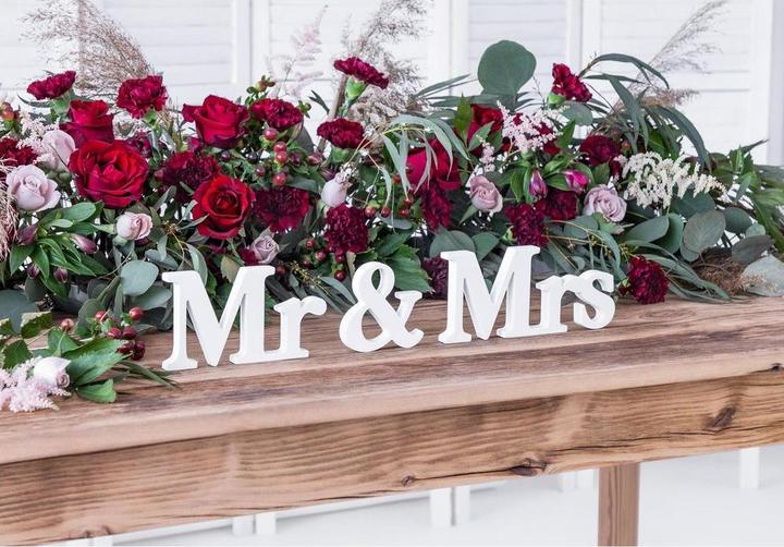 Actual product image Partydeco Mr & Mrs (1 pcs.)