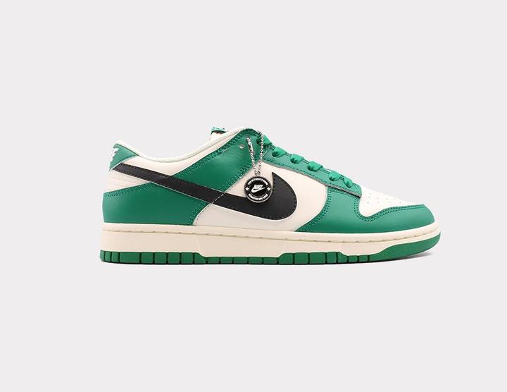 Image du produit Nike Dunk Low (42)