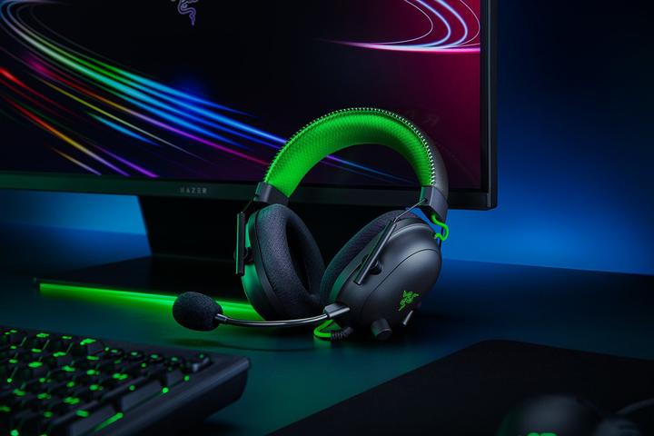 Produktbild Razer Multiplattform BlackShark V2 Special Edition, On-Ear, Mikrofon, Schwarz (Kabelgebunden)