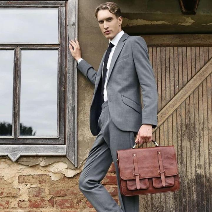 Immagine prodotto Only-Bags.Store Zaino a valigetta in pelle opaca marrone cognac