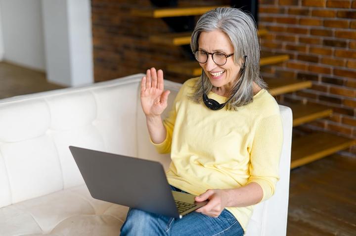 Image du produit Geemarc CL7700 Opti (Pas de réduction du bruit, 10 h, Filaire)