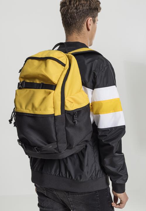 Produktbild Urban Classics Backpack Colourblocking (18 l)