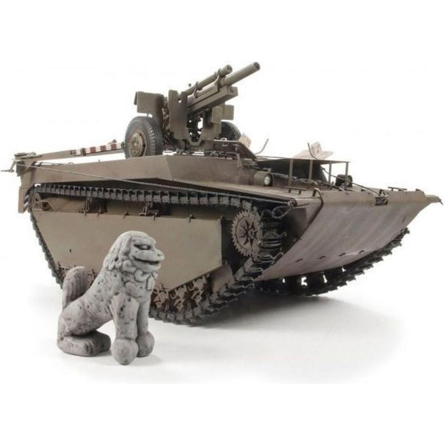 AFV Club LVT 4 Buffalo Carrying M2A1 105mm Howitz