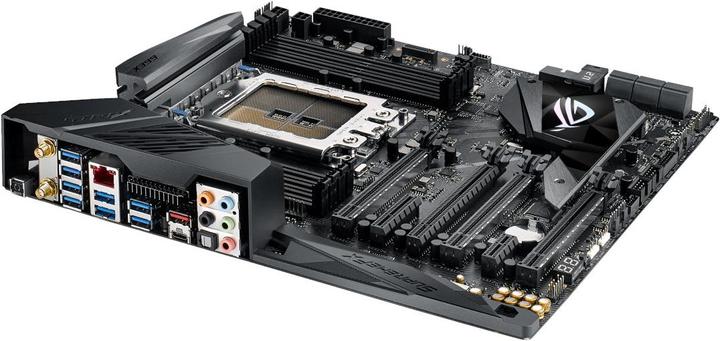 Produktbild ASUS ROG Strix X399-E Gaming (TR4, AMD X399, E-ATX)