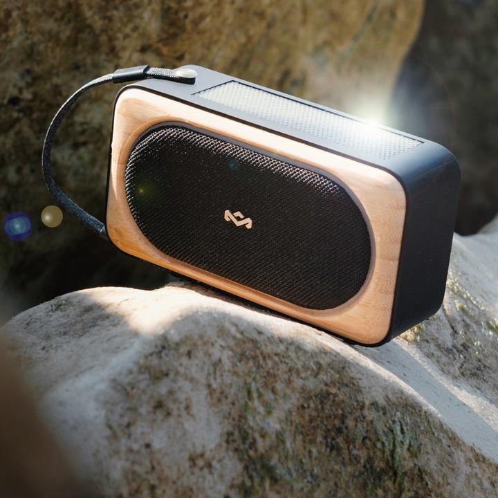 Actual product image House of Marley Roots Solar Bluetooth Speaker (14 h, Solar panel)