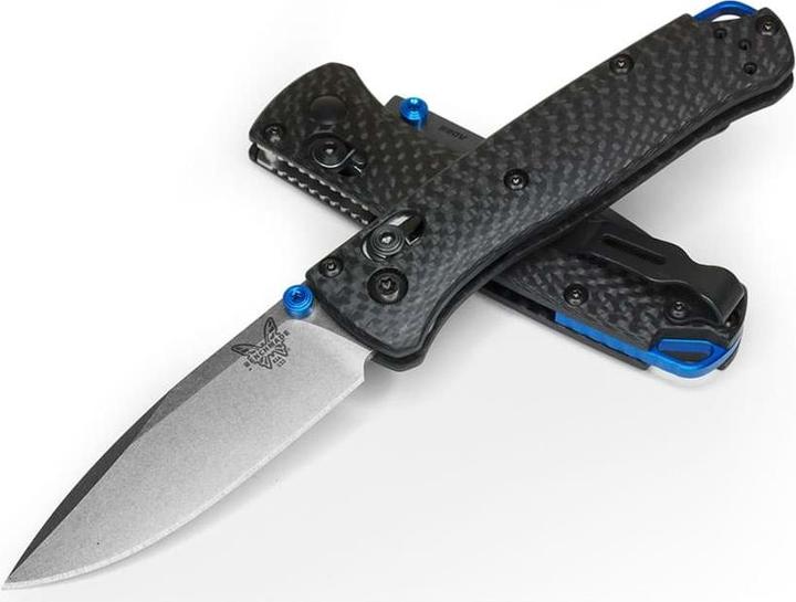 Actual product image Benchmade Mini Bugout Carbon Fibre Plain (7.16 cm)