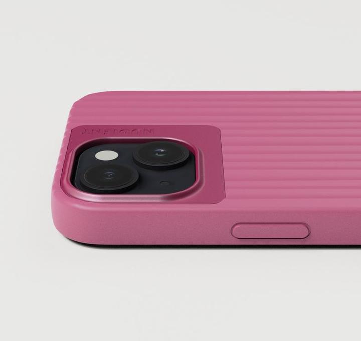 Actual product image Nudient Back Cover Bold Case iPhone 15 Deep Pink (Apple iPhone 15)