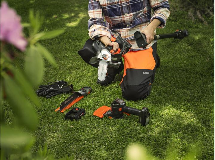 Actual product image Husqvarna Aspire® P8X-P4A mit Akku und Ladegerät (Battery chain saw)