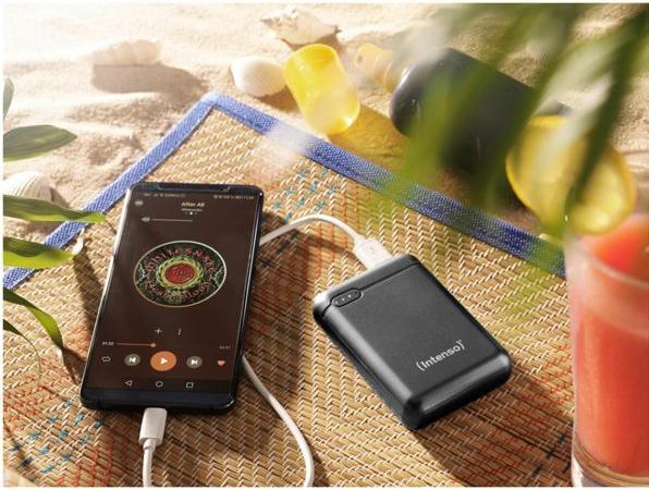 Actual product image Intenso XS 10000 (10000 mAh, 37 Wh)