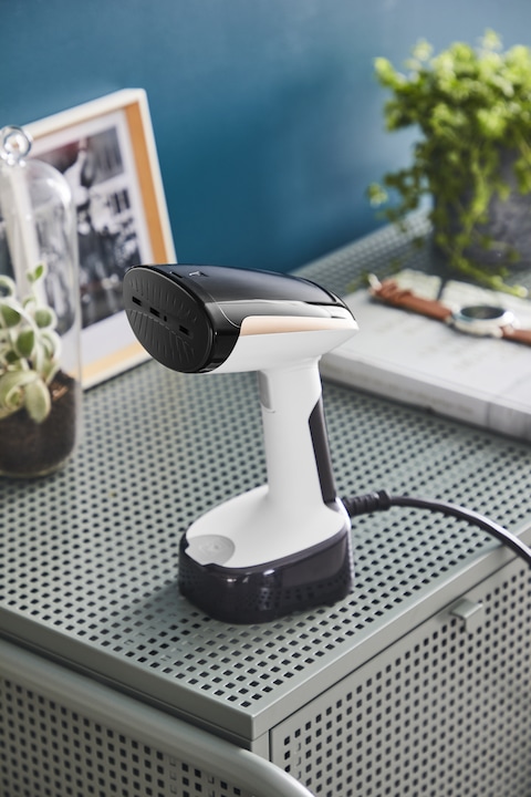 Actual product image Tefal Access Steam Pocket DT3030 (1300 W, 19 g/min)
