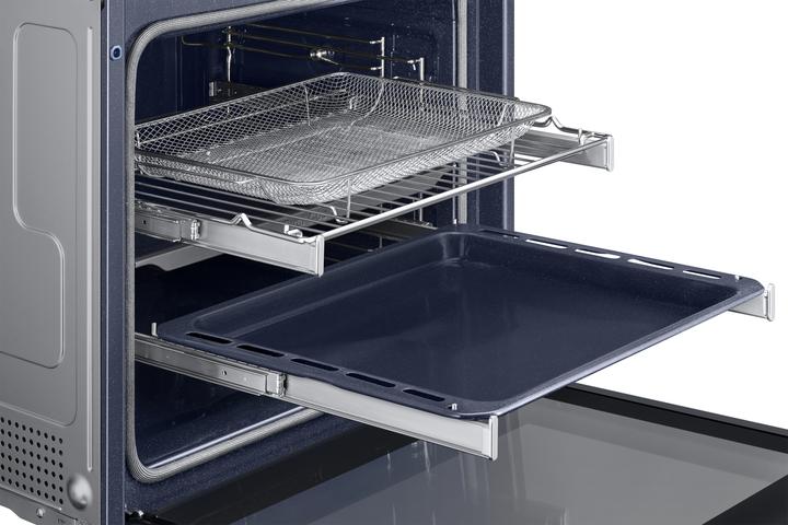 Actual product image Samsung NV7B6675CDN/U1 Bespoke Dual Cook, Clean Navy