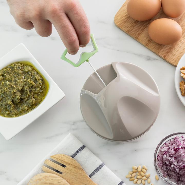 Actual product image InnovaGoods Manual mini chopper - 40 cl (400 ml)