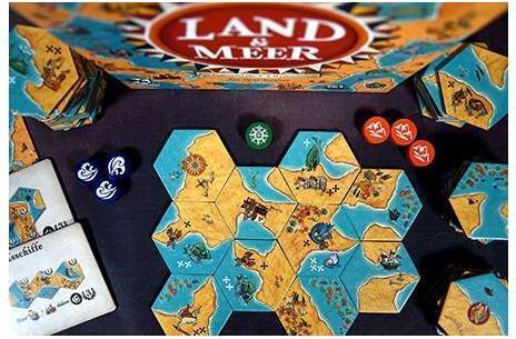 Actual product image Land & Sea (German, 2 - 4 Players)