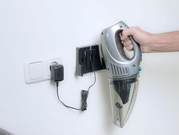 Actual product image Bestron AVC225W Vacuum cleaner bagless