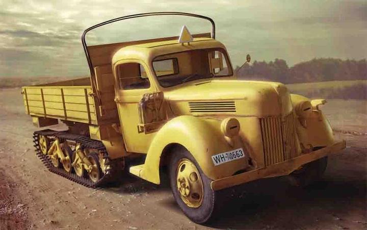 Image du produit ICM V3000S/SS M (SD.Kfz.3b)Mule,WWII German Semi-Tracked Truck