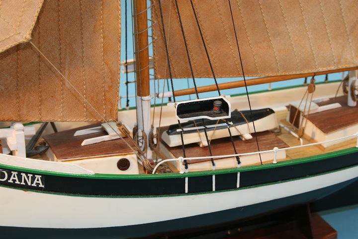 Productafbeelding Billing Boats Dana - Kunststof romp 1:60 - (428316)