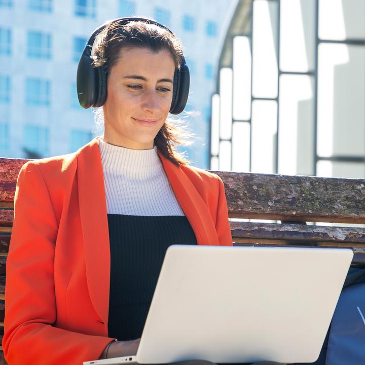 Immagine prodotto InnovaGoods Cuffie wireless con microfono (NC, 8 h, Senza fili)