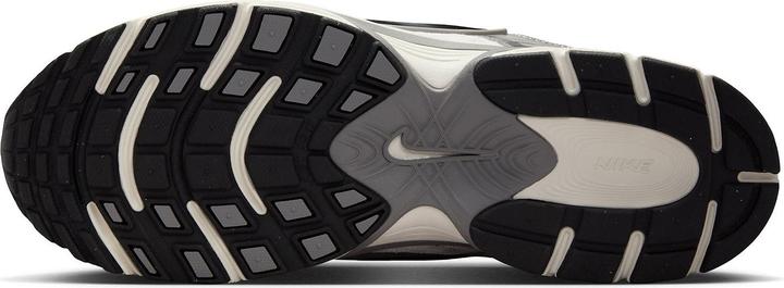 Produktbild Nike V5 RNR (45)