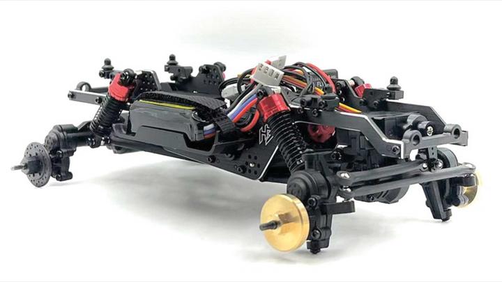 Actual product image Absima Hobby Plus CR18P EVO PRO JUICED Gelb Brushless 1:18 RC Modellauto Elektro Truggy (RTR Ready-to-Run)