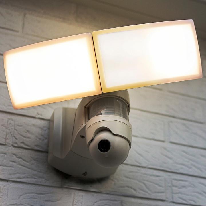 Actual product image Lutec Libra (3400 lm, IP44)